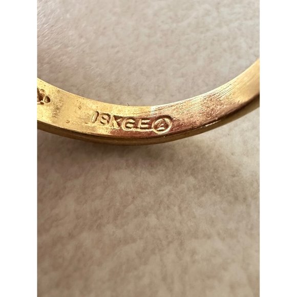 Aurora 18kt GE yellow gold electroplated purple clear cubic zirconia ring - Picture 9 of 9